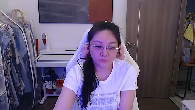 SusanWang online show from 01/11/25, 08:38