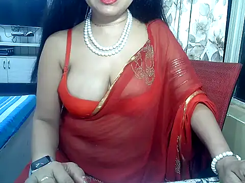 yourradhika online show from 11/29/24, 06:24