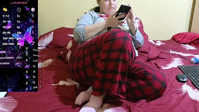 BBW MILF 4U online show from 11/22/24, 06:44