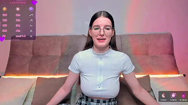 AriellaTesk online show from 11/18/24, 02:30