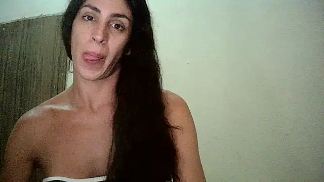 AlexiaDuucan online show from 12/23/24, 02:20