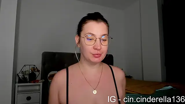 cindyhot07 online show from 12/07/24, 04:05