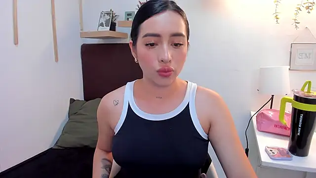 isabella jade online show from 12/09/24, 07:26