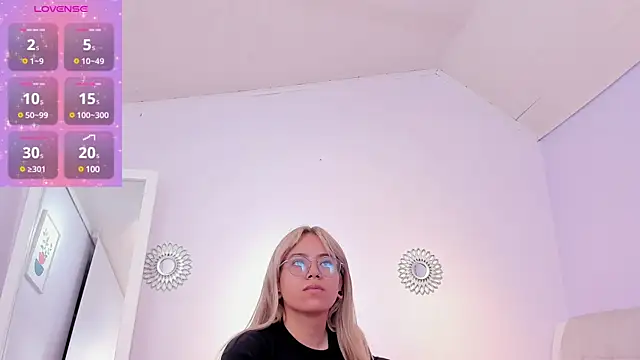 natalia 69  online show from 11/26/24, 12:07