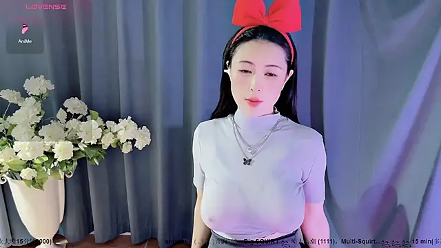 candy-yiyi online show from 12/24/24, 12:34