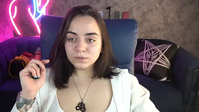 DariaCatEyess online show from 11/23/24, 08:29