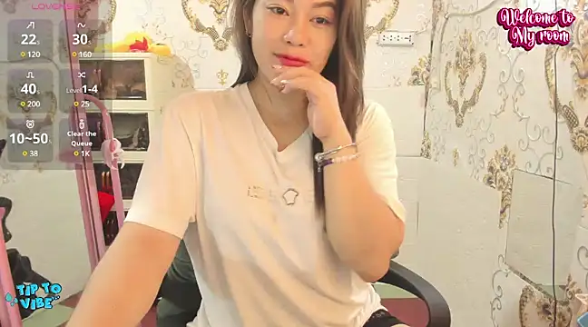 Horny Shy Asian online show from 12/13/24, 12:25