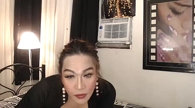 UrhotGoddess online show from 12/11/24, 06:36