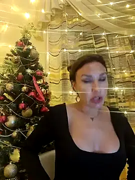 VanessaJonson online show from 12/19/24, 10:29