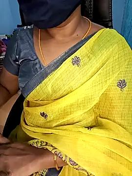 Tamil-hotwife online show from 11/25/24, 04:40