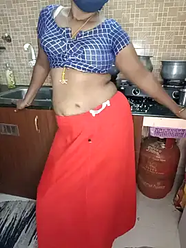 Tamil-hotwife online show from 11/29/24, 06:47