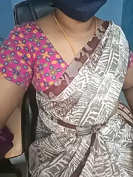 Tamil-hotwife online show from 12/05/24, 08:44