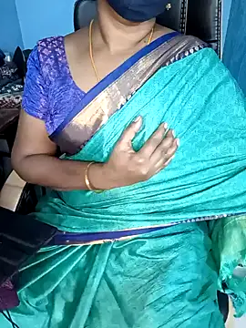 Tamil-hotwife online show from 12/04/24, 04:38