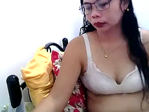 pinay milfxx online show from 12/04/24, 01:23