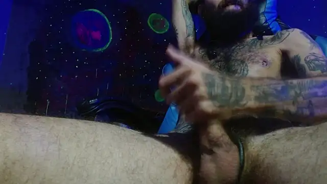 Tatted21xxx online show from 11/28/24, 08:14