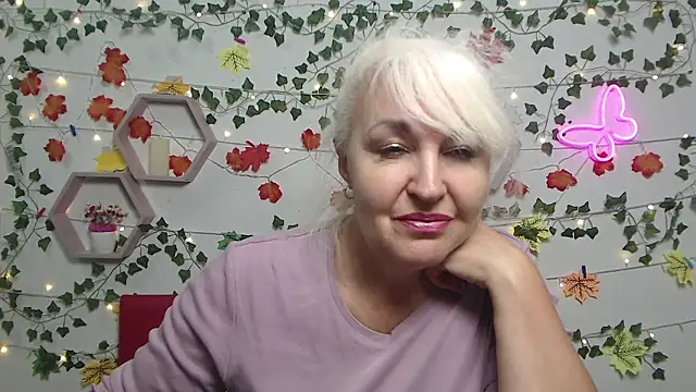 BlondyLeeBest online show from 11/16/24, 07:07