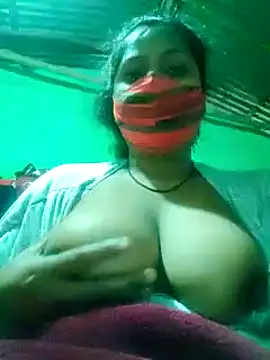 Shristiprakash0 online show from 01/02/25, 02:22