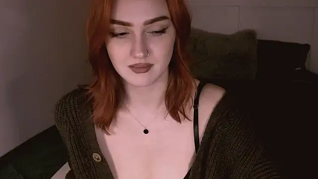 LilyFarey online show from 11/18/24, 04:48