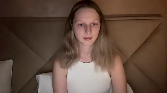 Perfect girll online show from 12/04/24, 02:34