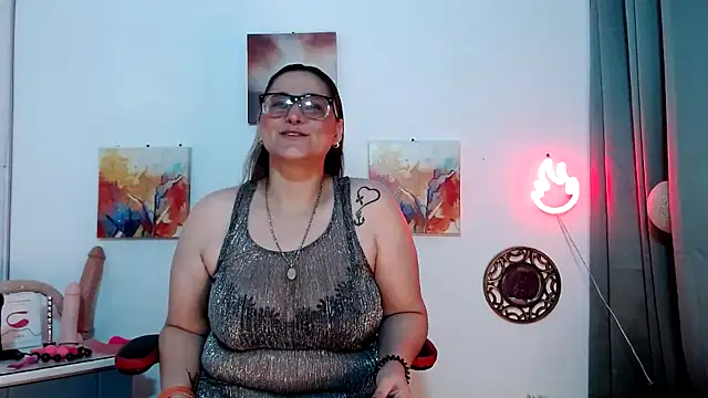 nataliecolliz online show from 12/03/24, 01:04