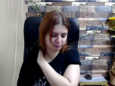 RianaSexi online show from 11/18/24, 06:35