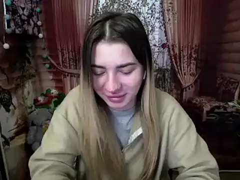 Shy Leyla online show from 11/15/24, 06:33